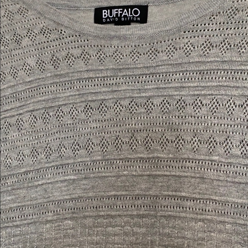 buffalo 3/4 sleeve sweater. - Picture 3 of 3